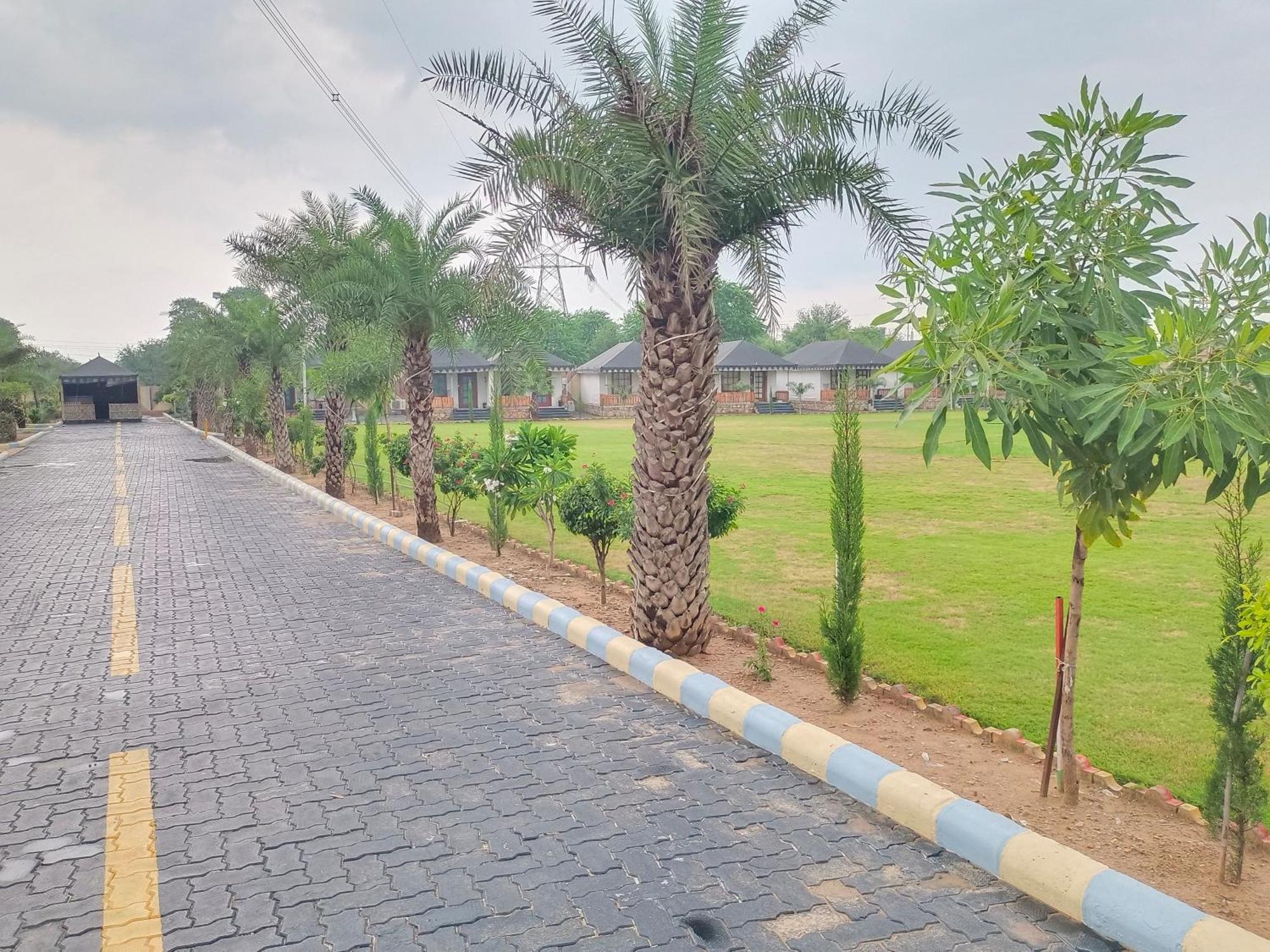 Royal Rajasthan Resort Sikar Exteriér fotografie
