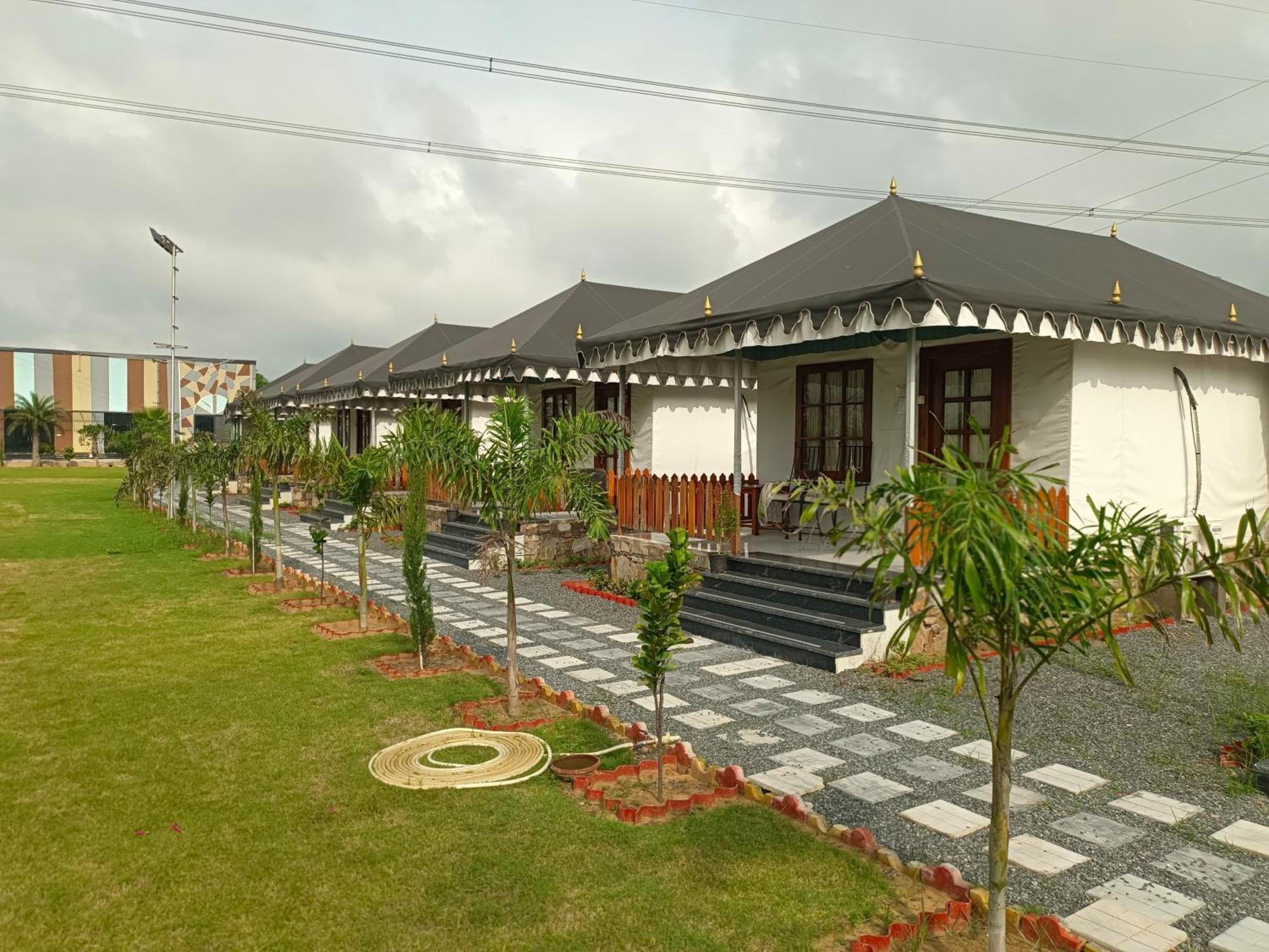 Royal Rajasthan Resort Sikar Exteriér fotografie